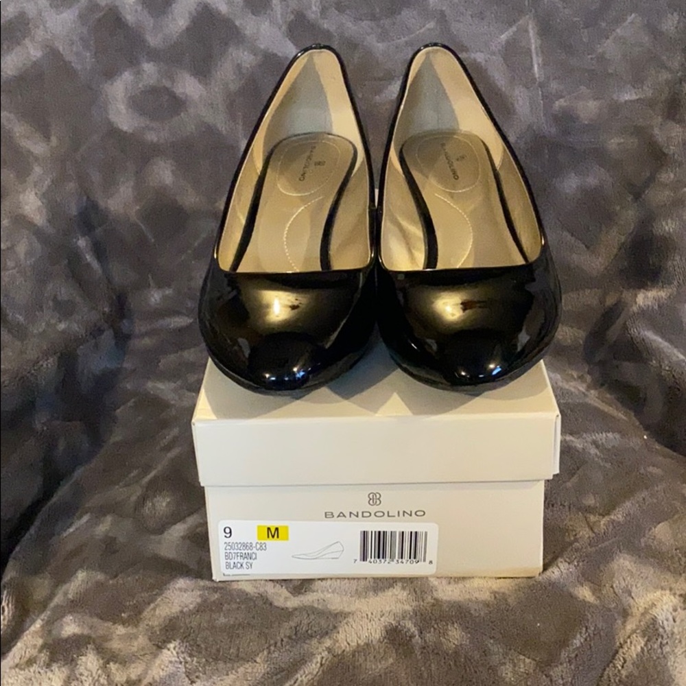 Black wedges BOGO